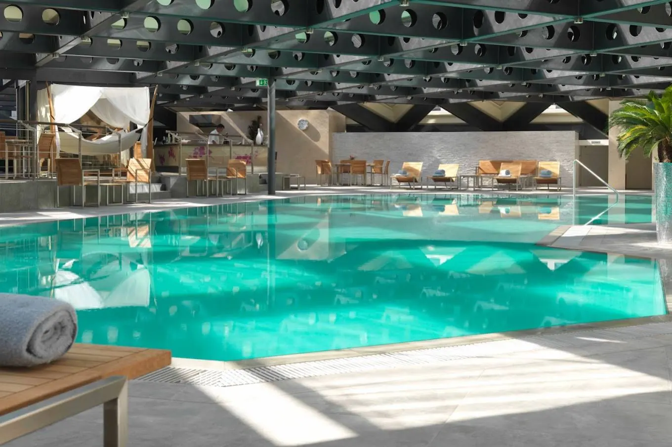 Fairmont Grand Hotel Geneva – Spa Valmont