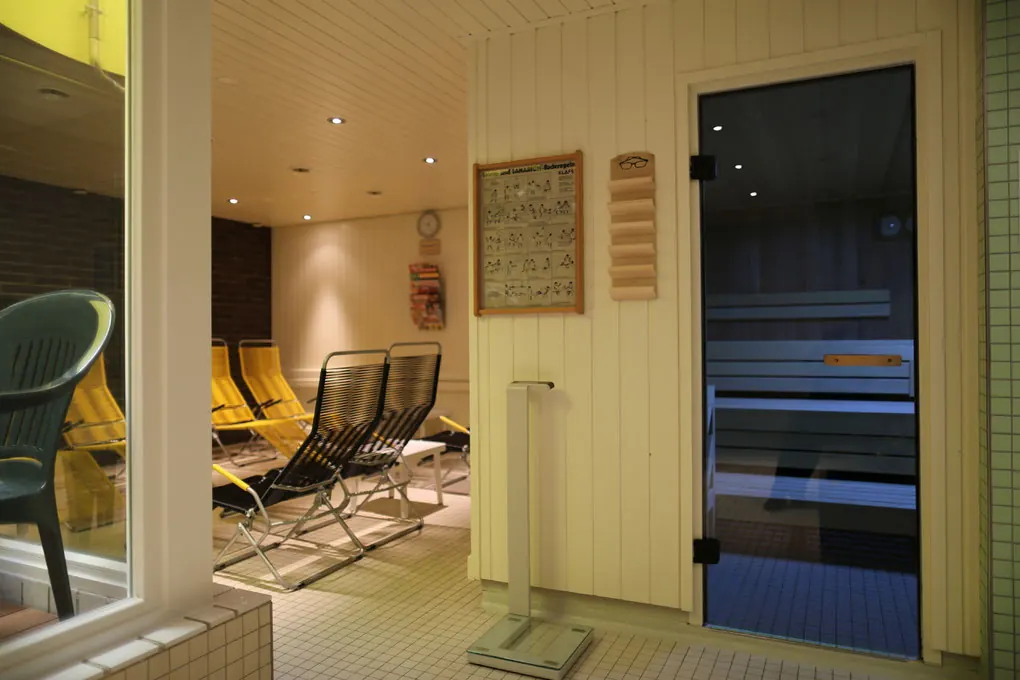 Hallenbad Sauna Geeren Bassersdorf, photo 3