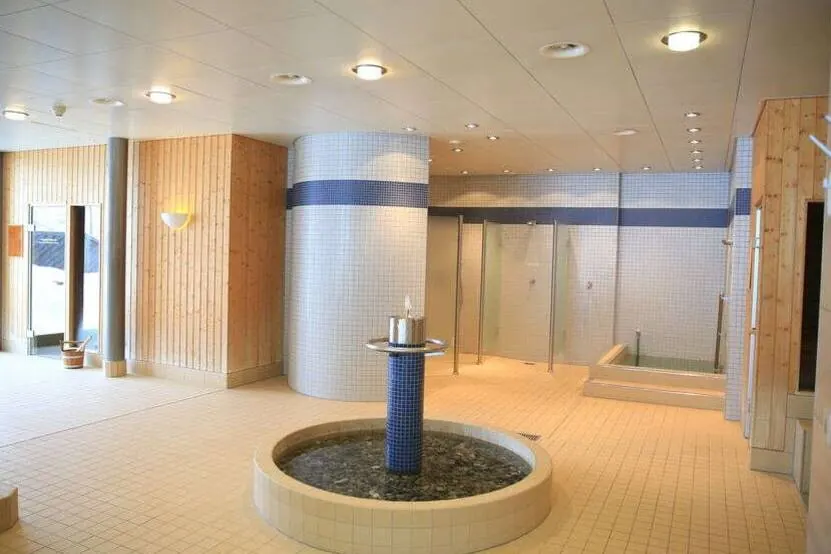 Sportzentrum Grindelwald – Hallenbad und Sauna, photo 3